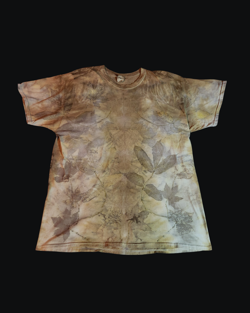 Vintage Fruit of the Loom XL Tee: Sweet Gum Botanical Print, Rust & Onion Skin Dye | Nature's Tapestry